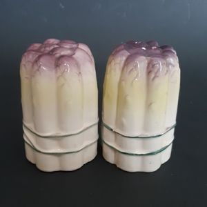 Vintage HH Ceramics Asparagus Salt & Peppe…